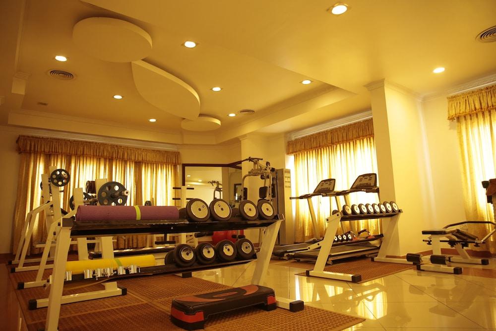 Joys Palace Hotel Thrissur Exterior photo