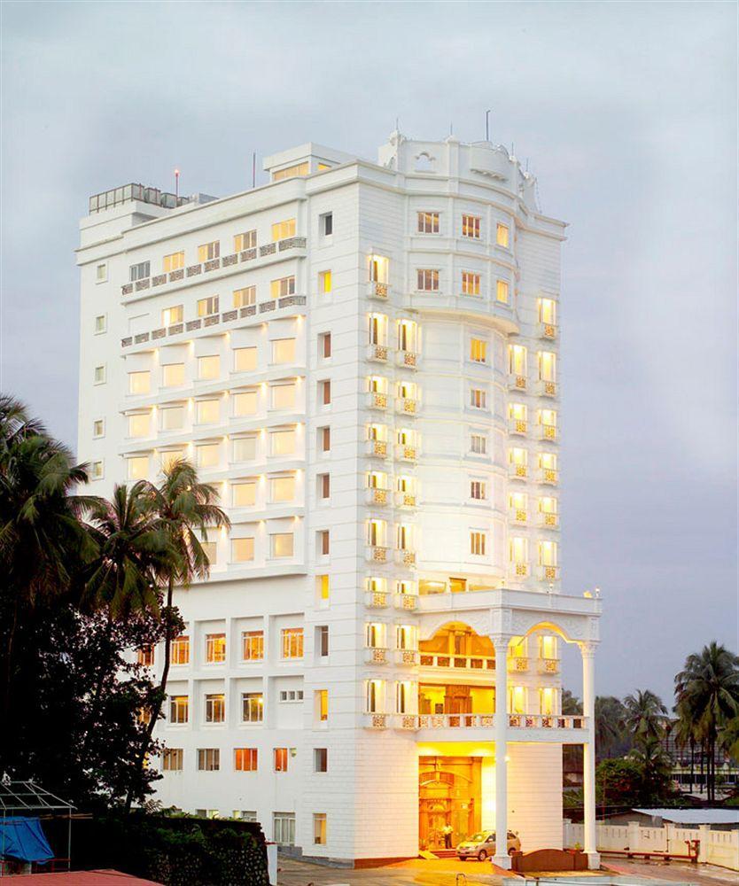 Joys Palace Hotel Thrissur Exterior photo